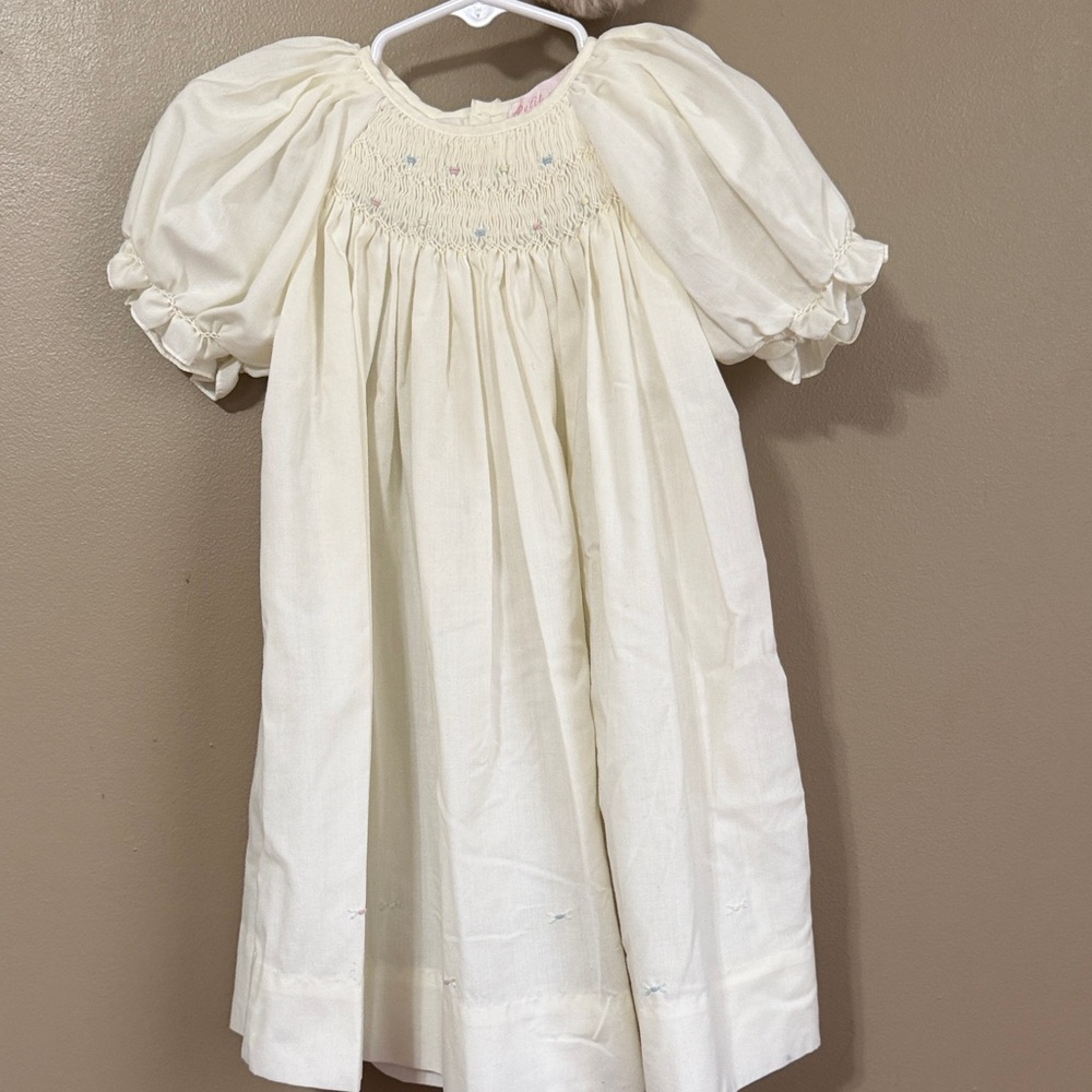 Light Yellow Smocked Puff Sleeve Dress 
Petit Ami 18 mos